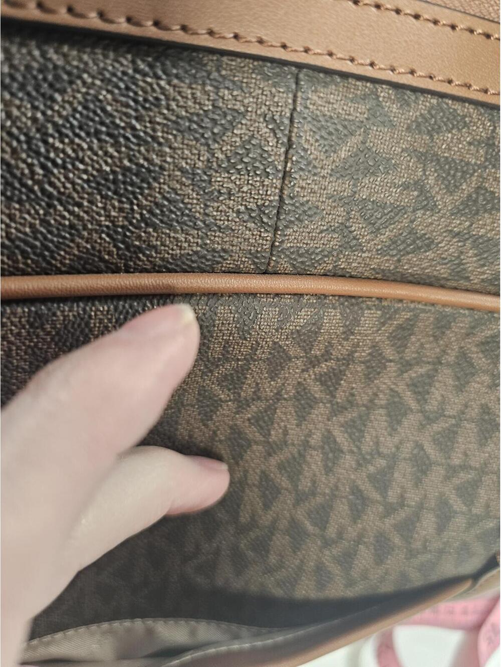 Michael Kors MK XL Weekender Bag NWT - Picture 13 of 14